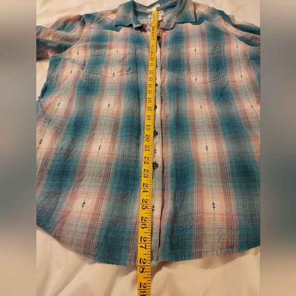 Ariat Women's Real Billie Jean Teal and Pink Plaid Button Down Shirt - Picture 7 of 8